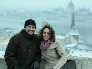Fran&ccedil;ois en Olga in Boedapest, jan. 2014. We gaan de Lenbach ophalen!