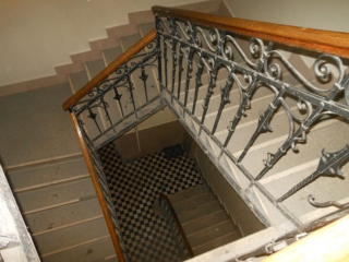 Trappenhuis Alag&uacute;t Utca